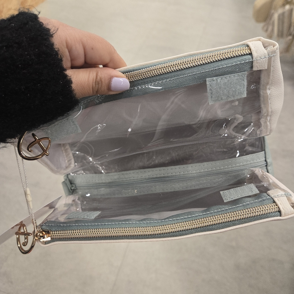 Disney’s Bambi Tri Fold Makeup Bag, Travel, Green, Primark - Picture 8 of 9